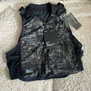 Nike NSRL precool vest